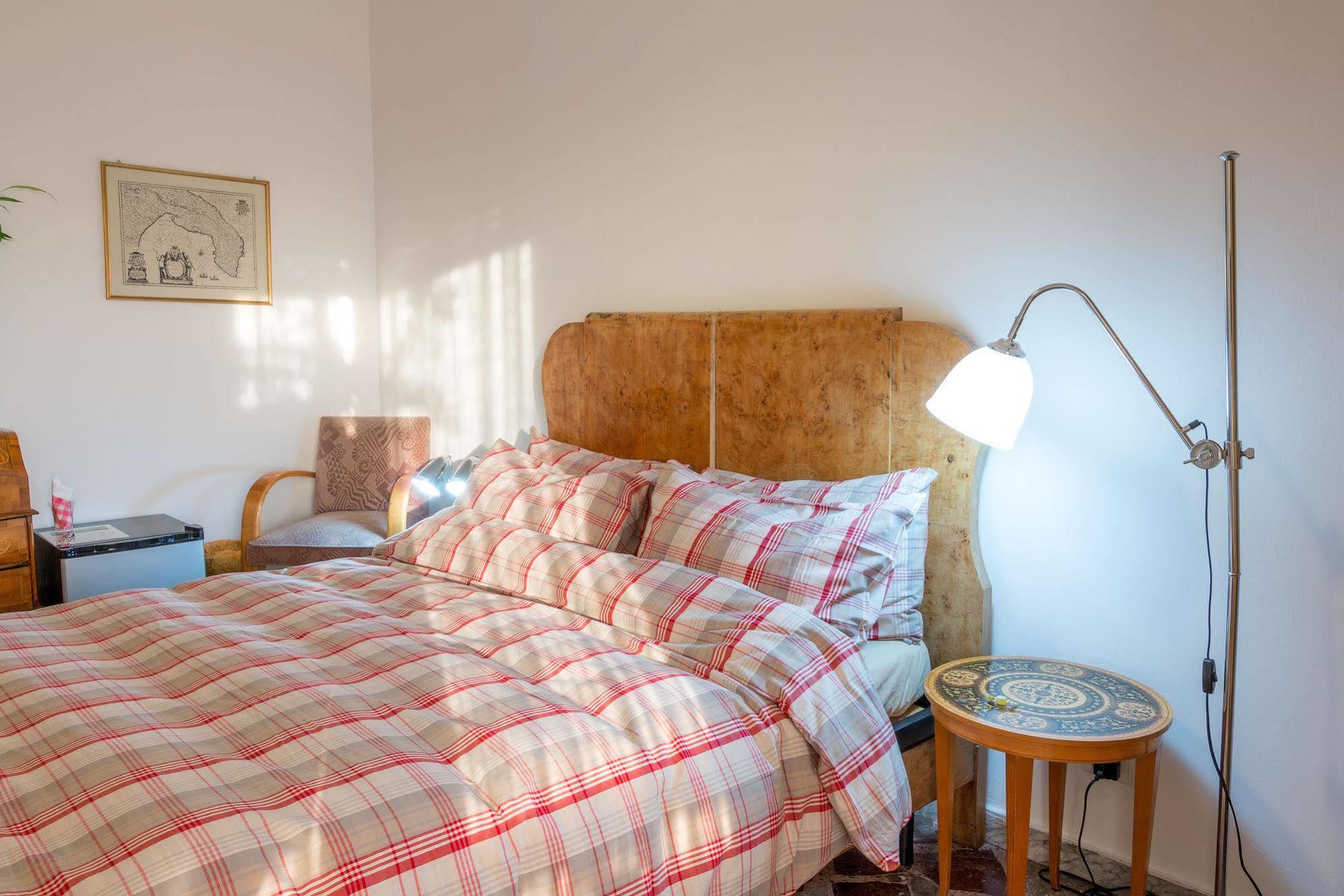 Bed and Breakfast Larala' Лечче Экстерьер фото